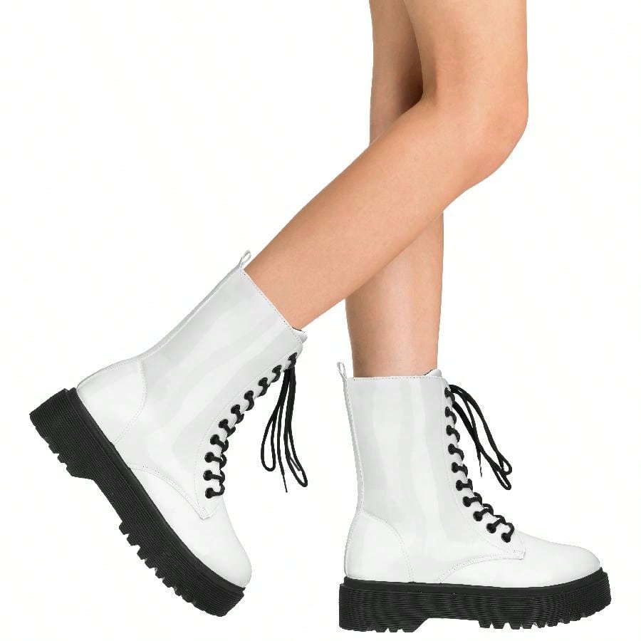 Women Lace-Up Front Combat Boots Fashionable Round Toe Low Heel Boots Chunky Platform Combat Boot Short Boots With Thick Sole Bottom Ankle Boots