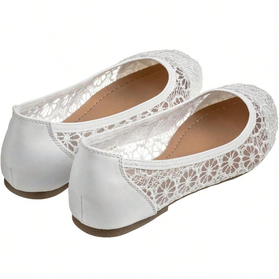 Women's Ballet Flats Cut Out Round Toe Slip On Floral Ballet Lace Flats Breathable Crochet Lace Ballet Flats