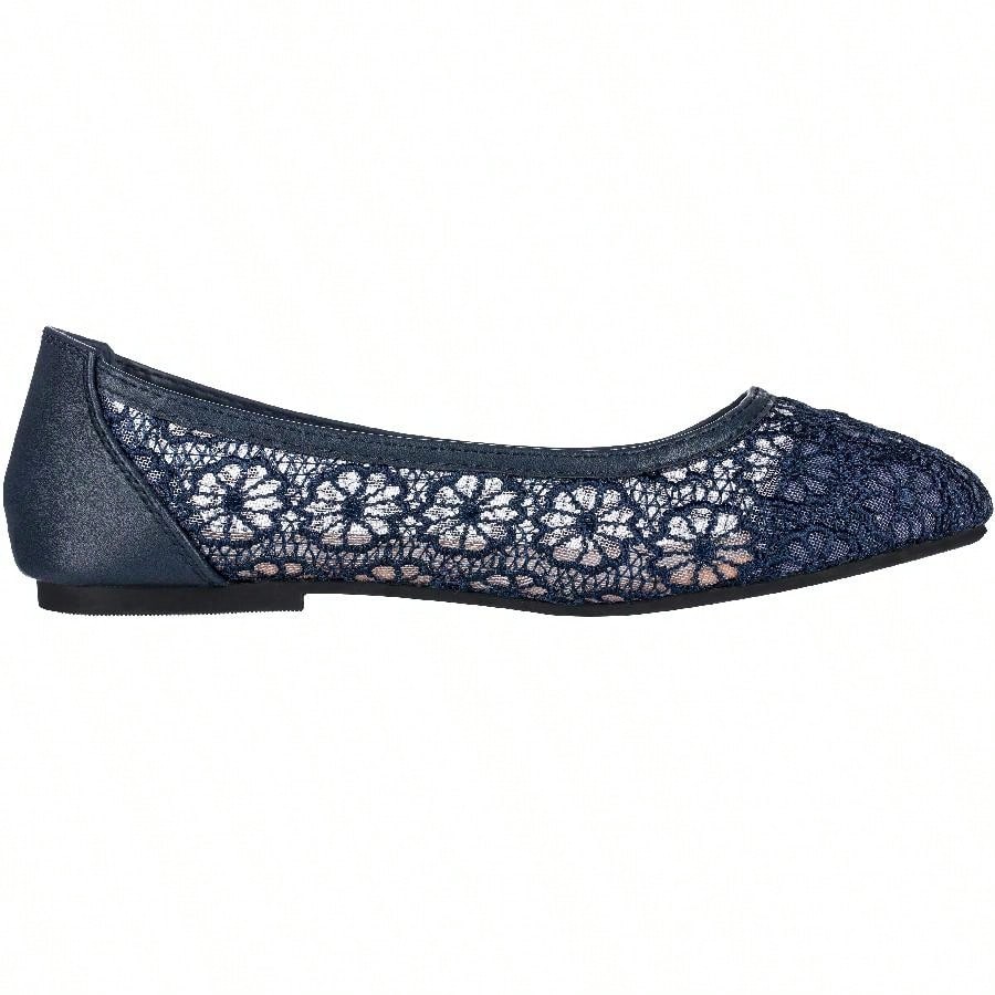 Women's Ballet Flats Cut Out Round Toe Slip On Floral Ballet Lace Flats Breathable Crochet Lace Ballet Flats