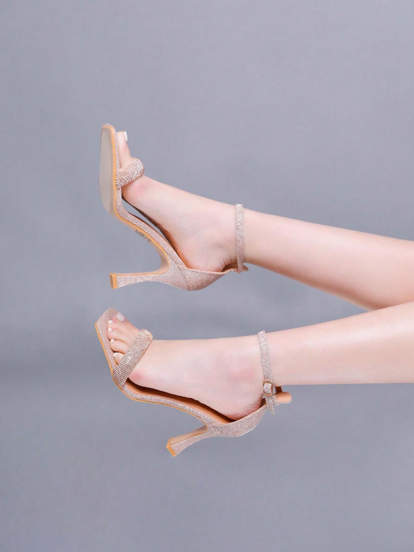 Women's Ankle Strap Square Toe Heels Sandals High Heeled Sandals Party Dress Shoes